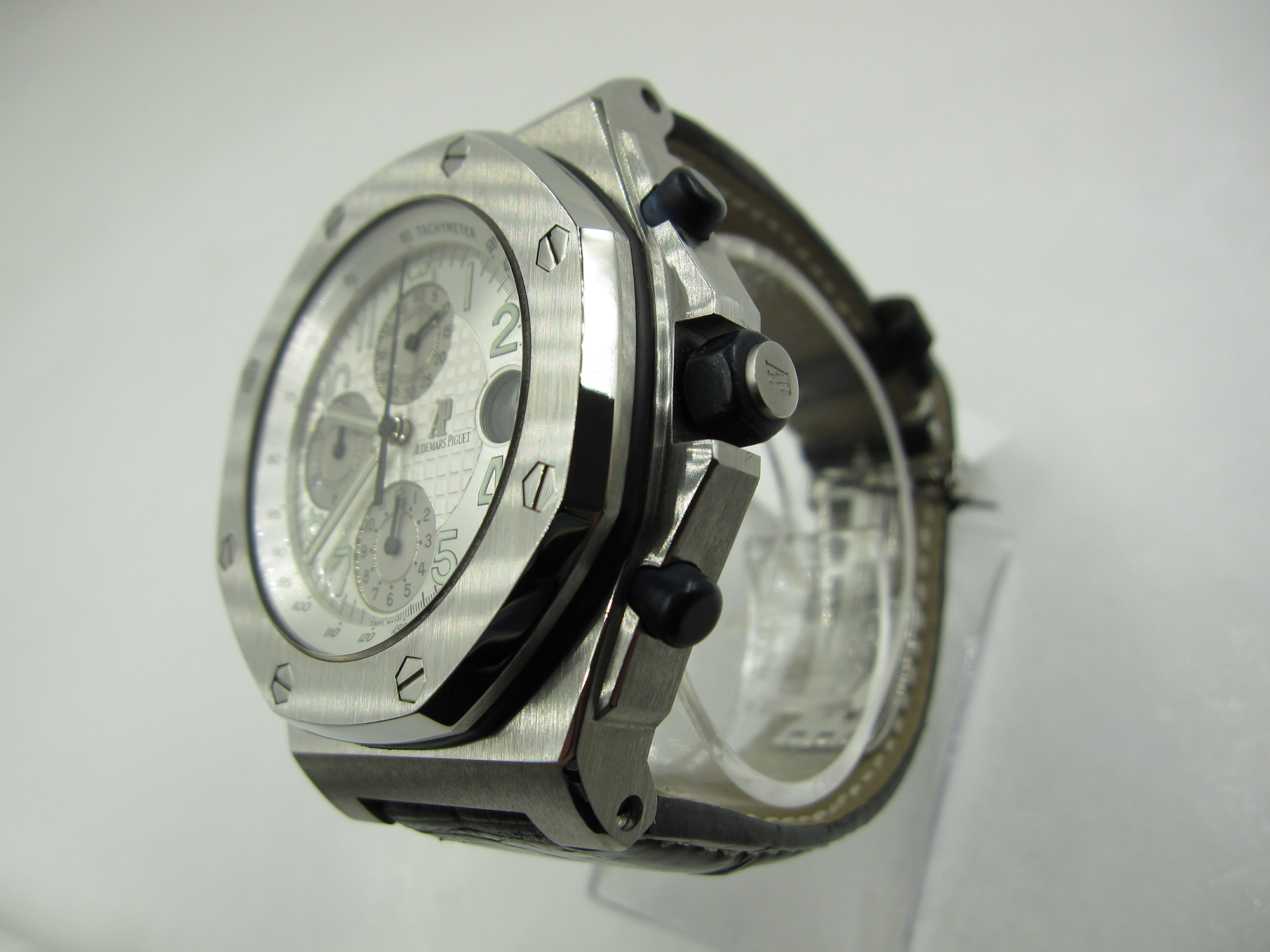 pre owned audemars piguet royal oak